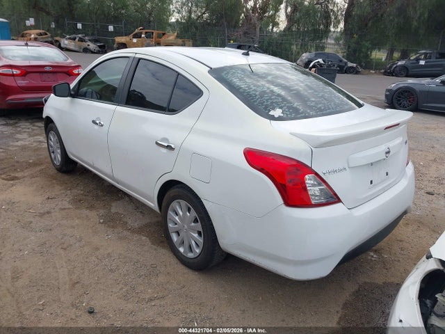 3N1CN7APXJL807426 Nissan Versa 1.6 Sv