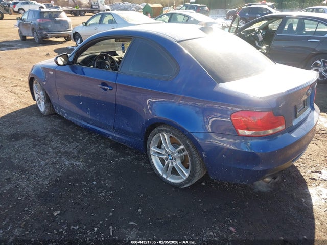 2013 BMW 135I WBAUC9C58DVY60285 Photo 2