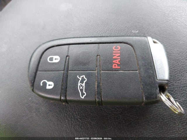 Продаж на аукціоні авто 2015 Chrysler 200 Limited, vin: 1C3CCCAB4FN716793, номер лоту: 44321733