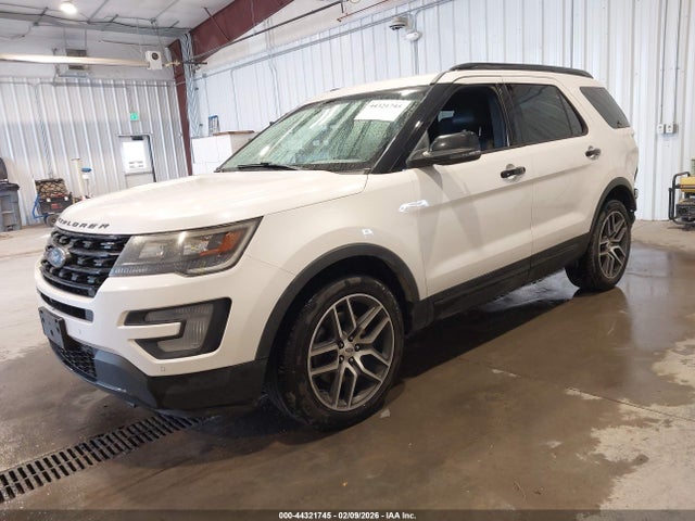 1FM5K8GT0HGD91308 Ford EXPLORER SPORT