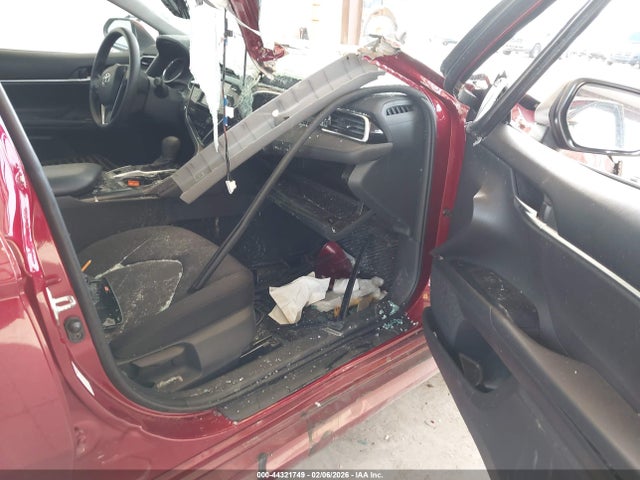 4T1B31HK1JU501741 Toyota Camry Hybrid Le