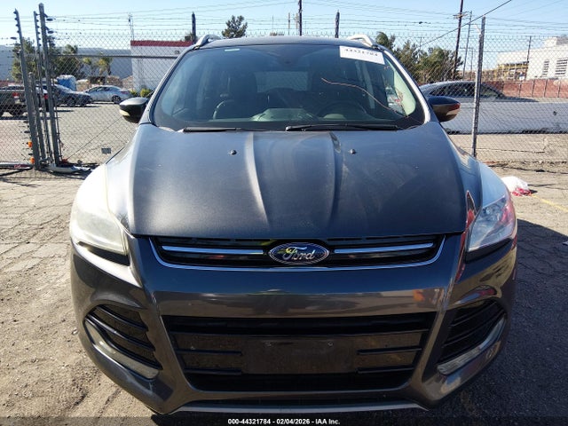 1FMCU0JX8GUB46741 Ford Escape Titanium