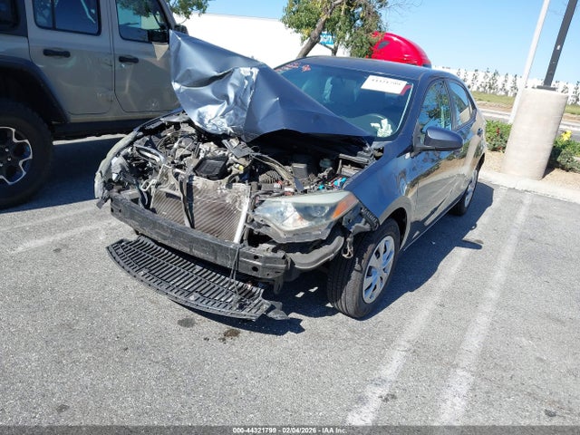Toyota COROLLA L 2015 5YFBURHE1FP212096 Image 2