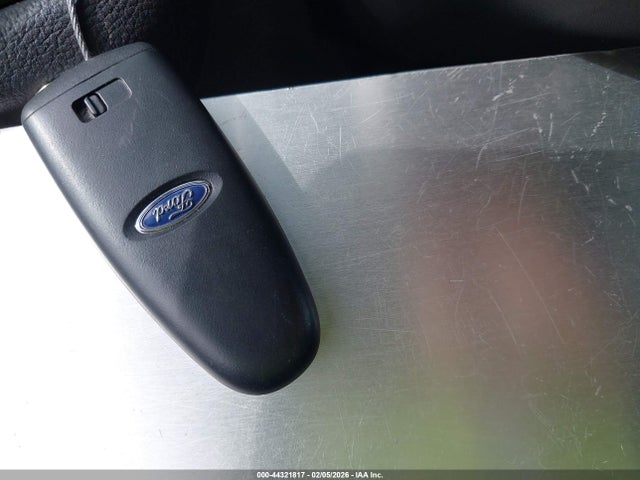 Ford ESCAPE SE 2019 1FMCU0GD5KUB62188 Image 11