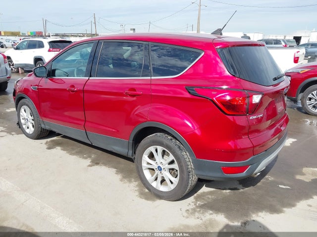 Ford ESCAPE SE 2019 1FMCU0GD5KUB62188 Image 3