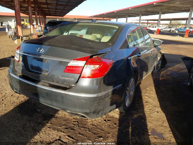 Hyundai Genesis 3.8 2014 KMHGC4DD1EU260588 Image 4