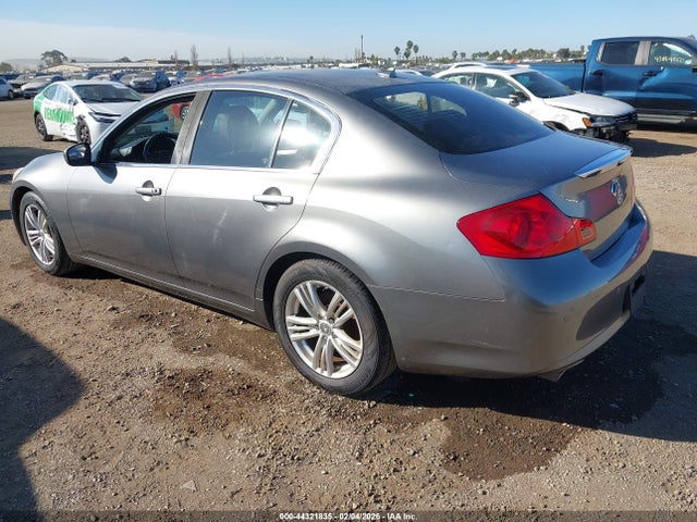 44321835 :رقم المزاد ، JN1CV6AP9AM406823 vin ، 2010 Infiniti G37 Journey مزاد بيع