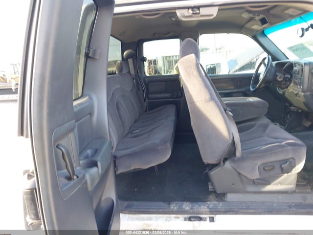 Aukcja sprzedaży 2001 Gmc Sierra 2500hd Sle, vin: 1GTHK29G11E331585, numer aukcji: 44321836