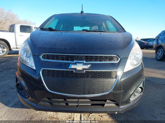 44321873 :رقم المزاد ، KL8CD6S9XFC755107 vin ، 2015 Chevrolet Spark 1lt Cvt مزاد بيع