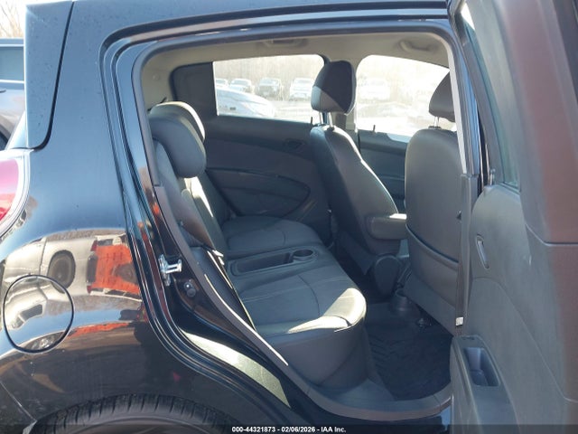 44321873 :رقم المزاد ، KL8CD6S9XFC755107 vin ، 2015 Chevrolet Spark 1lt Cvt مزاد بيع