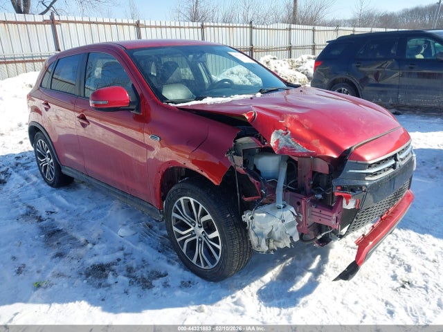 2018 MITSUBISHI OUTLANDER SPORT JA4AR3AW0JU017206 Photo 0