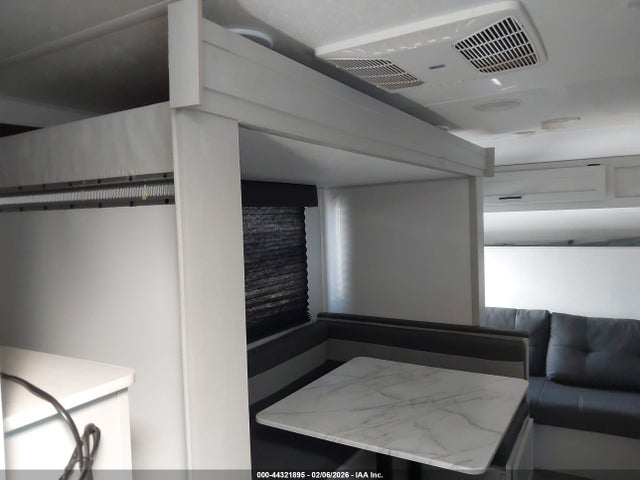 5ZT2SMTBXMG070642 Forest River Salem 280rt