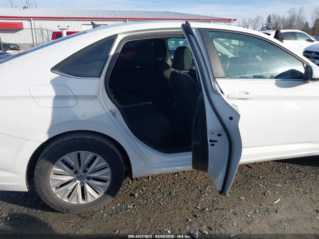 3VWC57BU5KM029014 Volkswagen Jetta 1.4t R-line/1.4t S/1.4t Se
