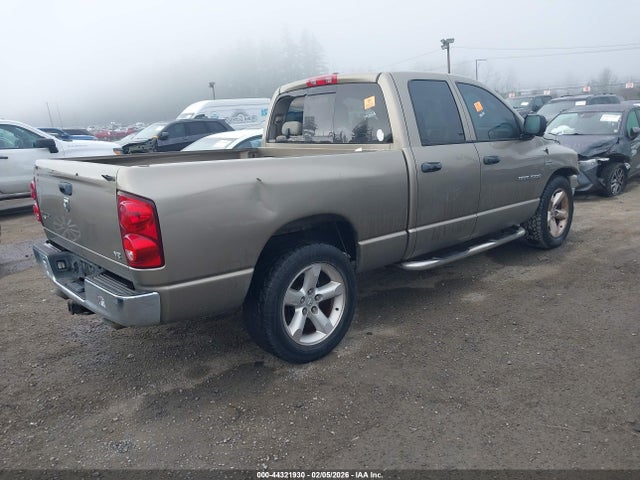 2007 DODGE RAM 1500 1D7HA18247J605659 Photo 3