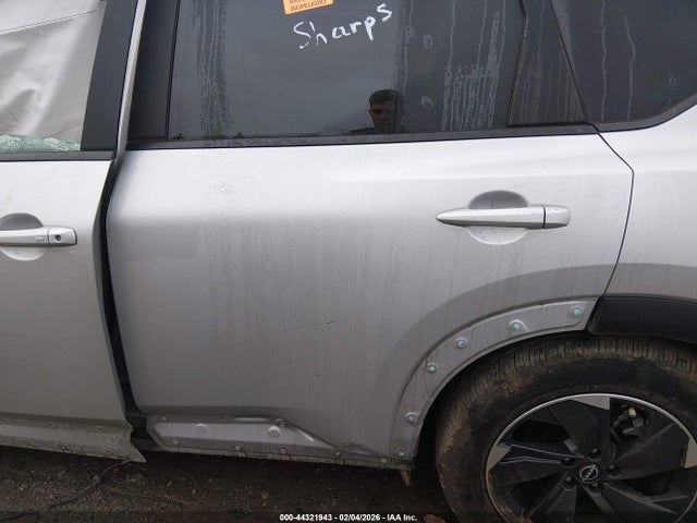 5N1BT3BB3RC680242 Nissan Rogue Sv Intelligent Awd