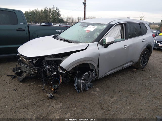 5N1BT3BB3RC680242 Nissan Rogue Sv Intelligent Awd