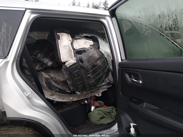 5N1BT3BB3RC680242 Nissan Rogue Sv Intelligent Awd