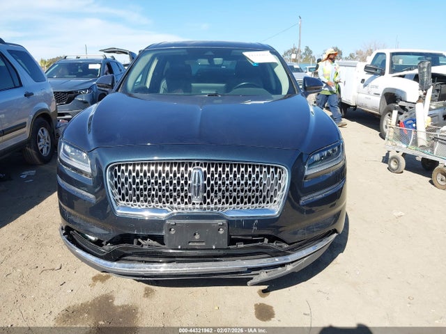 Lincoln Nautilus Reserve 2023 2LMPJ8K99PBL24689 Image 12