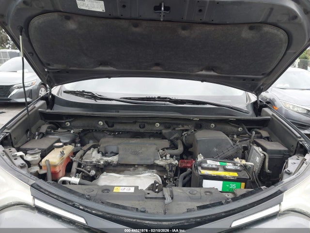 2017 TOYOTA RAV4 JTMWFREV7HD102739 Photo 9