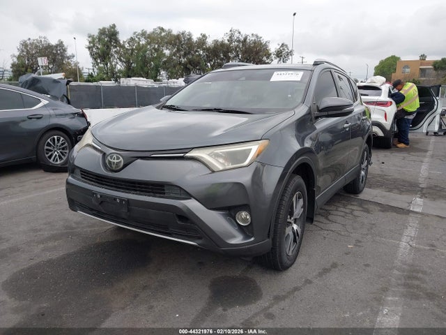 2017 TOYOTA RAV4 JTMWFREV7HD102739 Photo 1
