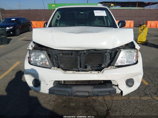 1N6AD0ER5KN757835 Nissan Frontier Sv