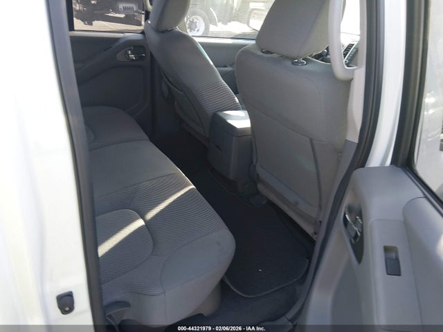 1N6AD0ER5KN757835 Nissan Frontier Sv