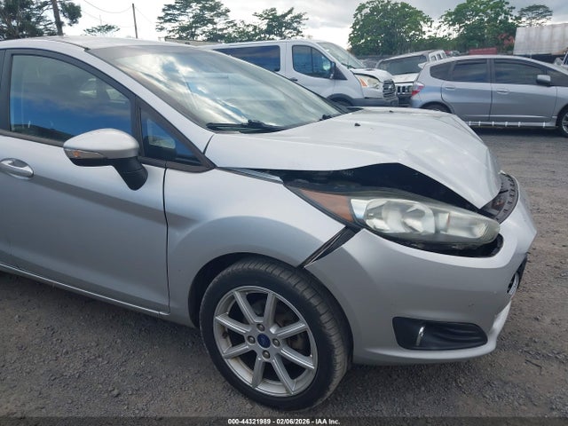 Ford FIESTA SE 2016 3FADP4BJ9GM167657 Image 18