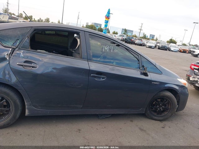 Toyota Prius Two 2015 JTDKN3DU0F1895825 Image 13