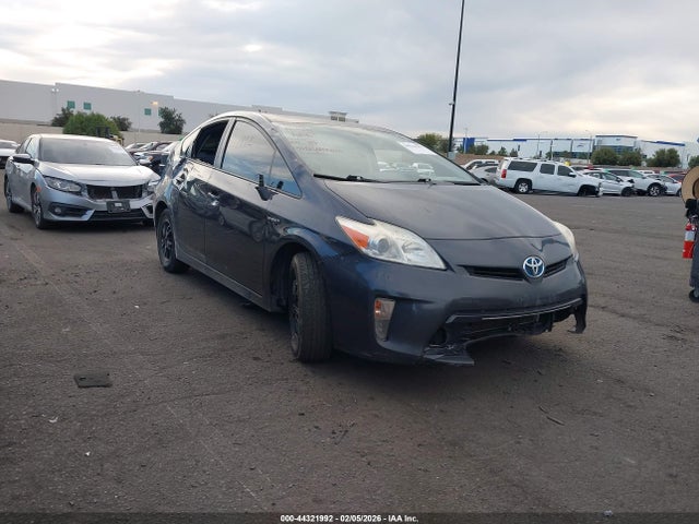 Toyota Prius Two 2015 JTDKN3DU0F1895825 Image 6