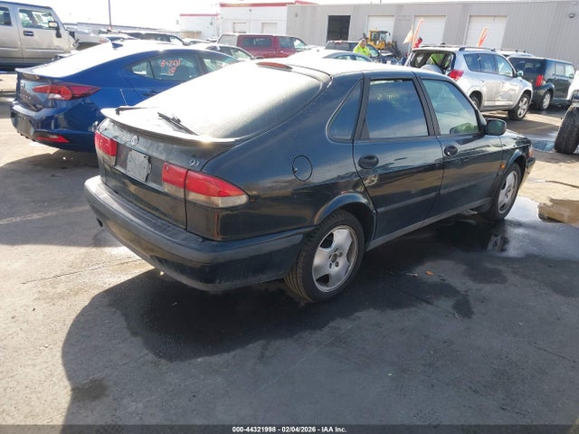 1999 SAAB 9-3 YS3DF55P7X2027013 Photo 3