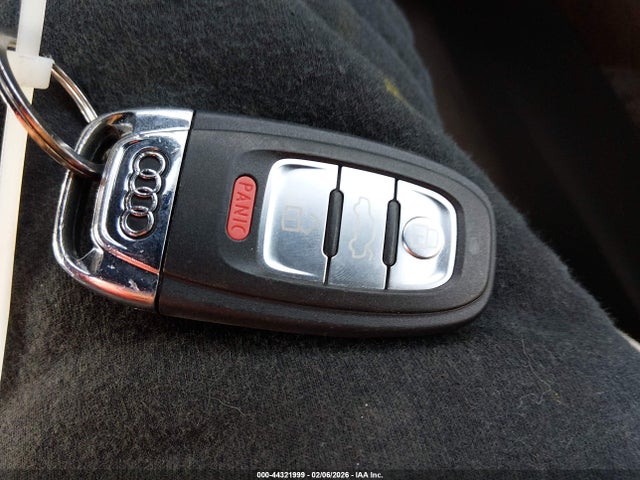 WA1D7AFPXGA114013 Audi Q5 3.0t Premium Plus