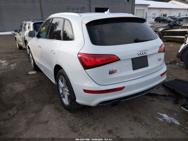 WA1D7AFPXGA114013 Audi Q5 3.0t Premium Plus