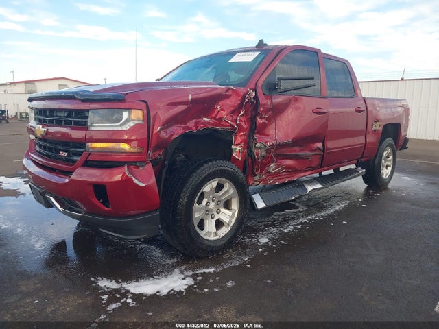 3GCUKREC9JG514123 Chevrolet Silverado 1500 2lt