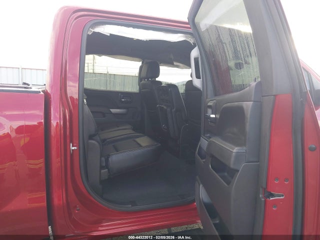 3GCUKREC9JG514123 Chevrolet Silverado 1500 2lt