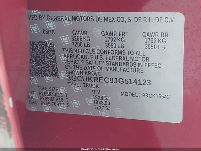 3GCUKREC9JG514123 Chevrolet Silverado 1500 2lt