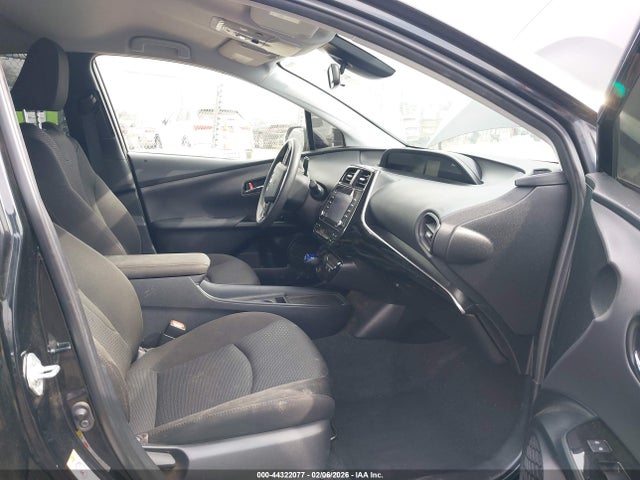 JTDKAMFU7N3154797 Toyota Prius Le