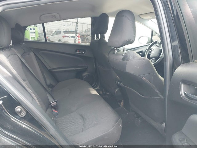 JTDKAMFU7N3154797 Toyota Prius Le