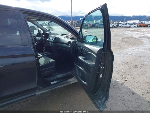 44322078 :رقم المزاد ، 5FPYK3F1XKB049457 vin ، 2019 Honda Ridgeline Sport مزاد بيع