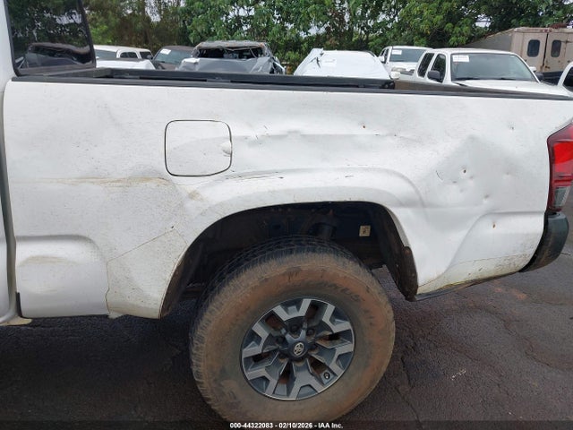 3TYSX5EN5NT011204 Toyota Tacoma Sr5