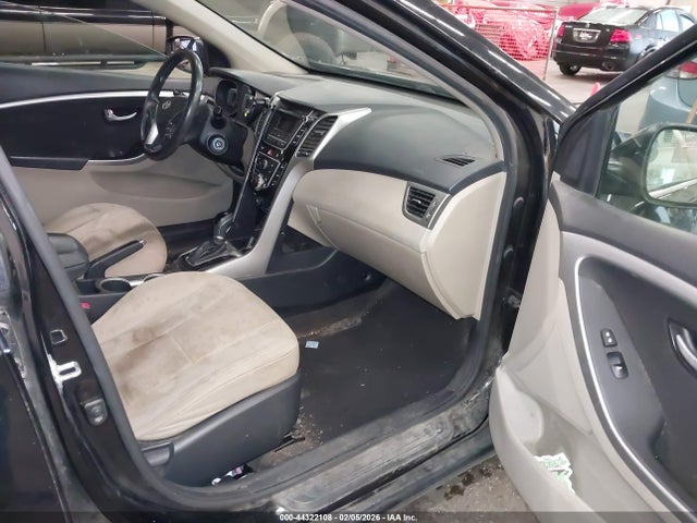 KMHD35LHXGU266261 Hyundai ELANTRA GT
