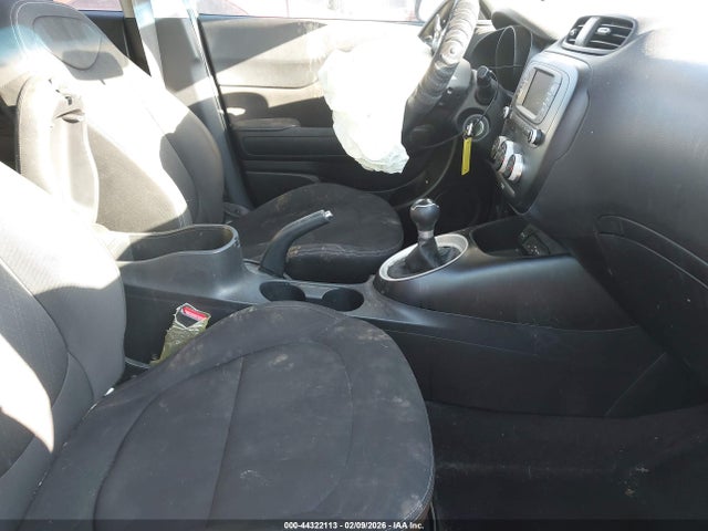 Продаж на аукціоні авто 2018 Kia Soul, vin: KNDJN2A23J7901728, номер лоту: 44322113