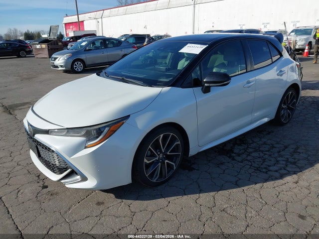 Toyota Corolla Xse 2020 JTNC4RBE6L3090705 Image 2