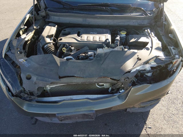 1C4PJMMN8MD109054 Jeep Cherokee Latitude Lux 4x4