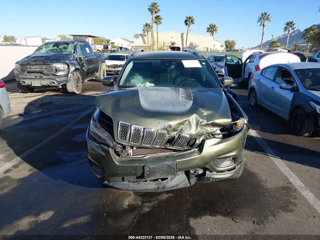1C4PJMMN8MD109054 Jeep Cherokee Latitude Lux 4x4