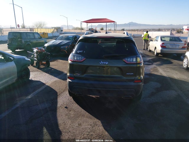 1C4PJMMN8MD109054 Jeep Cherokee Latitude Lux 4x4