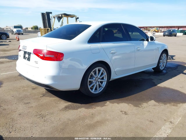 WAUKFAFLXFN005214 Audi A4 2.0t Premium