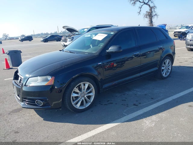 2012 AUDI A3 WAUBEAFM2CA079239 Photo 1