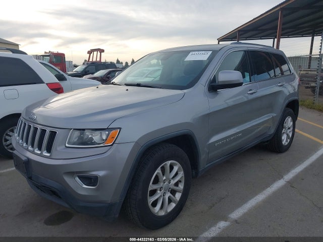 1C4RJEAG9FC895153 Jeep Grand Cherokee Laredo