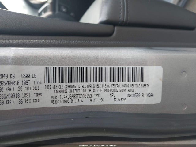 1C4RJEAG9FC895153 Jeep Grand Cherokee Laredo