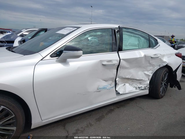 58ADZ1B19RU183363 Lexus ES 350